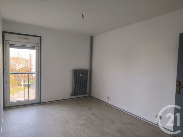 Appartement F3 à louer - 4 pièces - 75 m2 - Vittel - 88 - LORRAINE