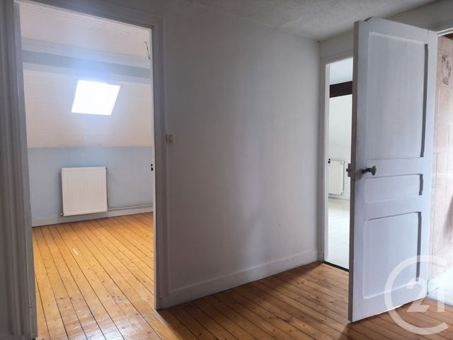 Appartement F2 à louer - 2 pièces - 41 m2 - Mirecourt - 88 - LORRAINE