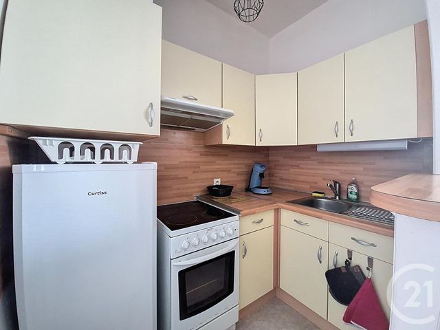 Appartement F1 &agrave; vendre - 1 pi&egrave;ce - 26,63 m2 - Vittel - 88 - LORRAINE