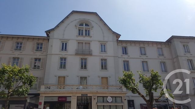 Appartement F1 &agrave; louer - 1 pi&egrave;ce - 19 m2 - Vittel - 88 - LORRAINE