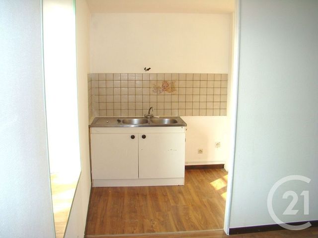 Appartement F2 &agrave; louer - 2 pi&egrave;ces - 37 m2 - Darney - 88 - LORRAINE