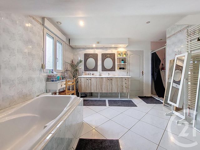 Maison &agrave; vendre - 7 pi&egrave;ces - 205 m2 - Bulgneville - 88 - LORRAINE