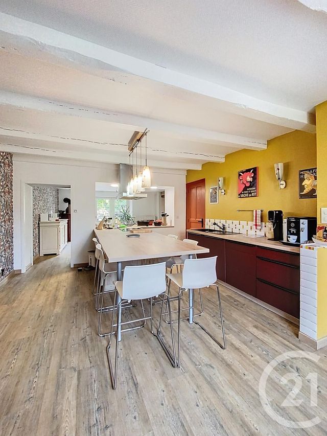 Maison &agrave; louer - 6 pi&egrave;ces - 172 m2 - Dombrot Le Sec - 88 - LORRAINE