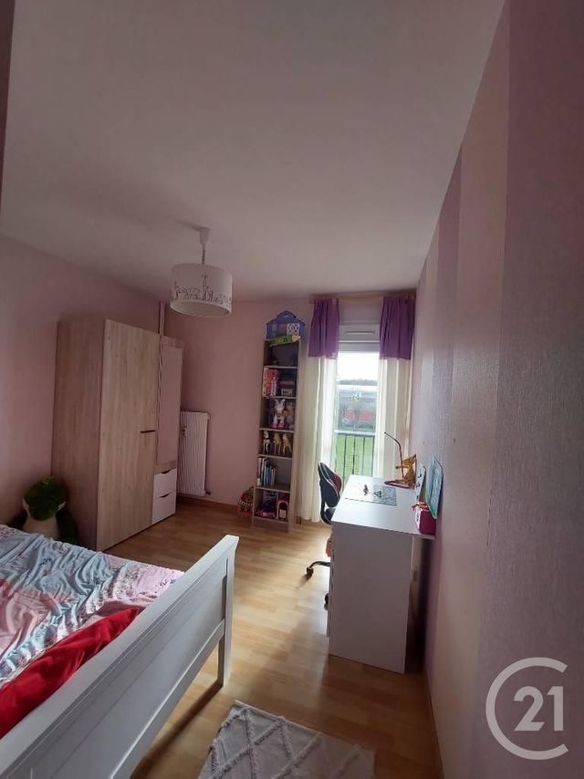 Appartement &agrave; vendre - 4 pi&egrave;ces - 75 m2 - Vittel - 88 - LORRAINE