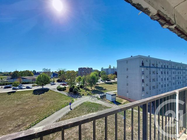 Appartement &agrave; vendre - 4 pi&egrave;ces - 75 m2 - Vittel - 88 - LORRAINE