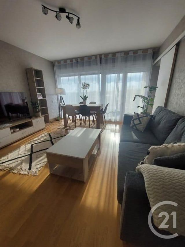 Appartement &agrave; vendre - 4 pi&egrave;ces - 75 m2 - Vittel - 88 - LORRAINE