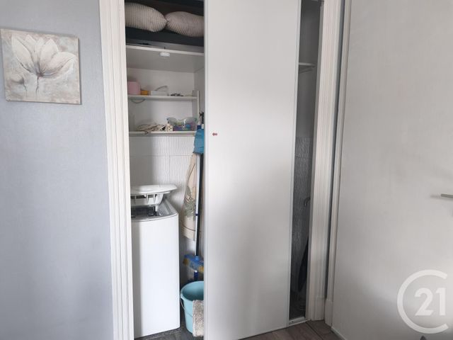 Appartement F2 &agrave; louer - 2 pi&egrave;ces - 33 m2 - Vittel - 88 - LORRAINE