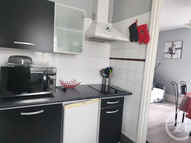 Appartement F2 &agrave; louer - 2 pi&egrave;ces - 33 m2 - Vittel - 88 - LORRAINE