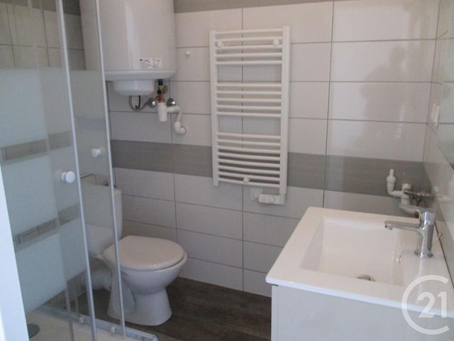 Appartement F2 &agrave; louer - 2 pi&egrave;ces - 39 m2 - Vittel - 88 - LORRAINE