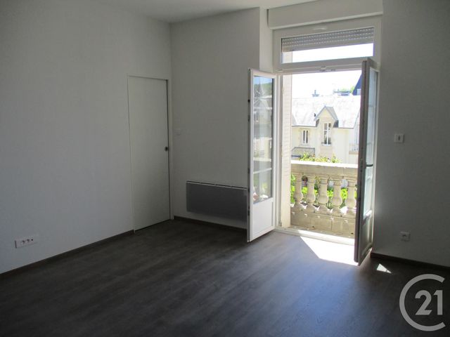 Appartement F2 &agrave; louer - 2 pi&egrave;ces - 39 m2 - Vittel - 88 - LORRAINE
