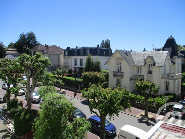 Appartement F2 &agrave; louer - 2 pi&egrave;ces - 39 m2 - Vittel - 88 - LORRAINE