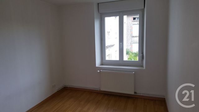 Maison &agrave; louer - 4 pi&egrave;ces - 57 m2 - Remoncourt - 88 - LORRAINE