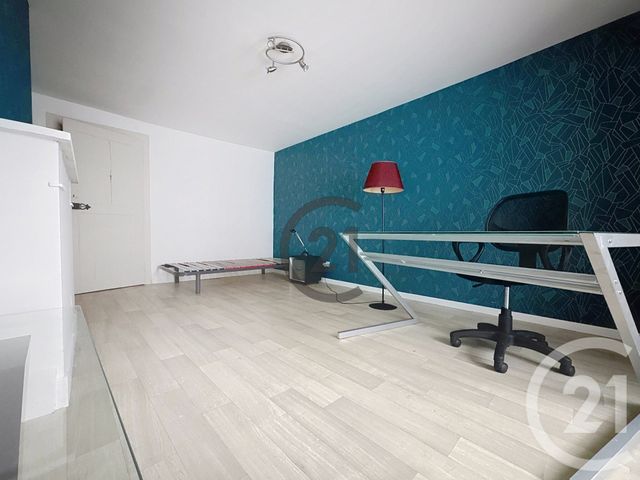 Appartement F2 &agrave; louer - 2 pi&egrave;ces - 41 m2 - Mirecourt - 88 - LORRAINE