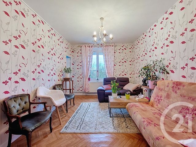 Appartement F3 &agrave; vendre - 3 pi&egrave;ces - 46 m2 - Mirecourt - 88 - LORRAINE