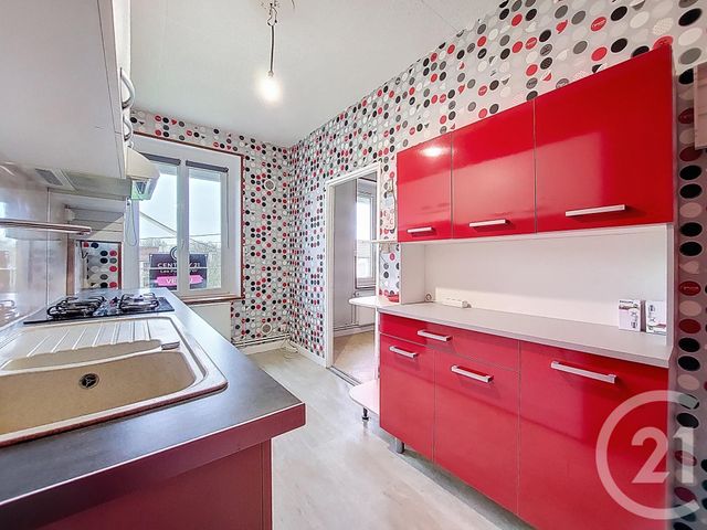 Appartement F3 &agrave; vendre - 3 pi&egrave;ces - 46 m2 - Mirecourt - 88 - LORRAINE