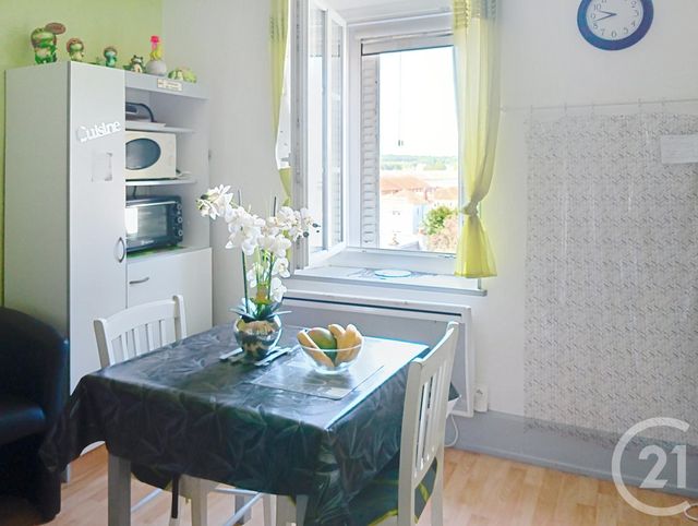 Appartement Studio &agrave; vendre - 1 pi&egrave;ce - 20,50 m2 - Vittel - 88 - LORRAINE