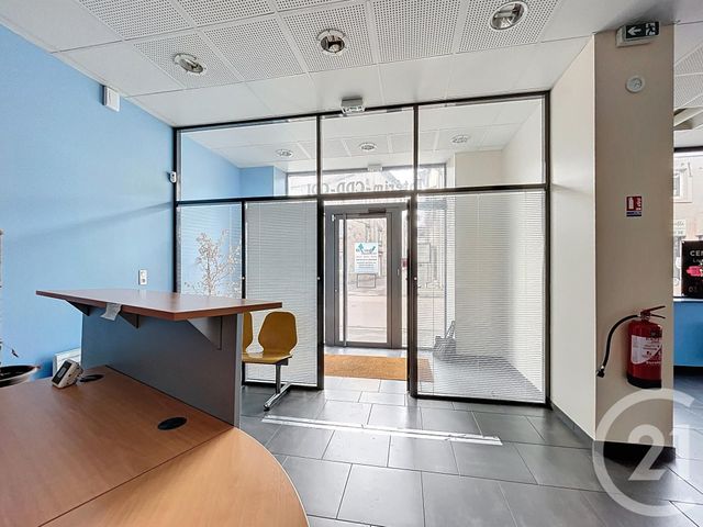 Appartement Local &agrave; louer - 3 pi&egrave;ces - 160 m2 - Vittel - 88 - LORRAINE