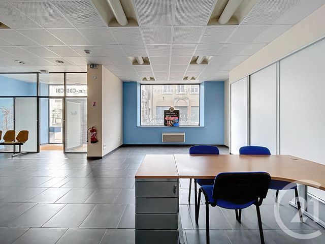 Appartement Local &agrave; louer - 3 pi&egrave;ces - 160 m2 - Vittel - 88 - LORRAINE