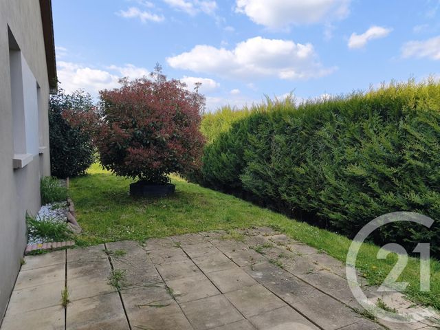 Maison &agrave; louer - 6 pi&egrave;ces - 90 m2 - Bulgneville - 88 - LORRAINE