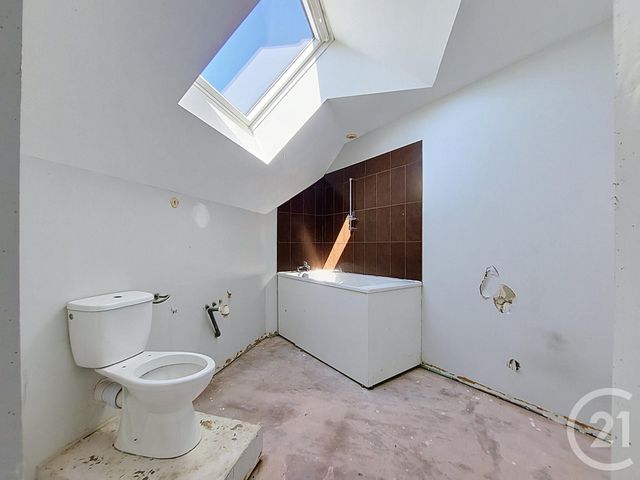 Appartement F4 &agrave; vendre - 3 pi&egrave;ces - 50 m2 - Mirecourt - 88 - LORRAINE