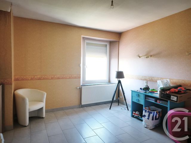 Appartement F4 &agrave; louer - 4 pi&egrave;ces - 115 m2 - Bulgneville - 88 - LORRAINE