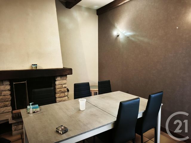 Appartement F4 &agrave; louer - 4 pi&egrave;ces - 115 m2 - Bulgneville - 88 - LORRAINE
