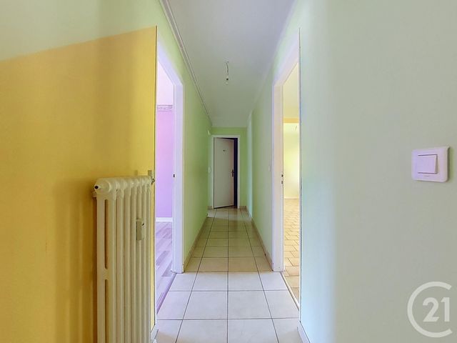 Appartement F3 &agrave; vendre - 3 pi&egrave;ces - 55 m2 - Vittel - 88 - LORRAINE