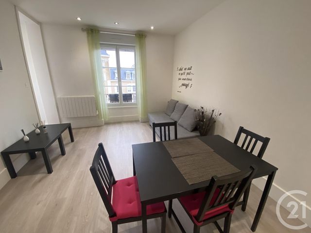 Appartement F2 &agrave; louer - 2 pi&egrave;ces - 35,06 m2 - Vittel - 88 - LORRAINE