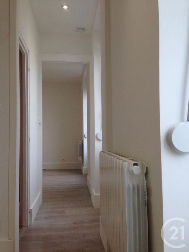 Appartement F2 &agrave; louer - 2 pi&egrave;ces - 35,06 m2 - Vittel - 88 - LORRAINE