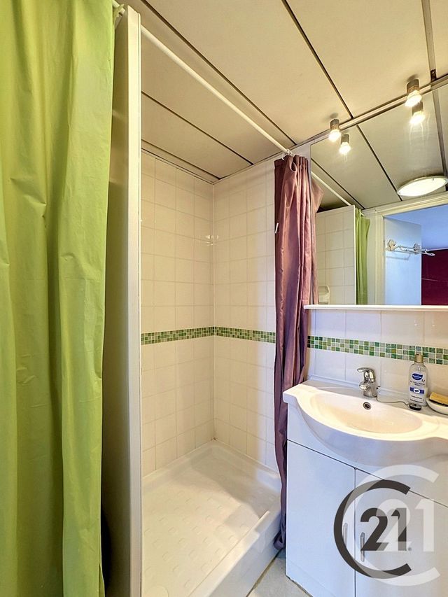 Appartement F1 &agrave; vendre - 1 pi&egrave;ce - 27 m2 - Vittel - 88 - LORRAINE