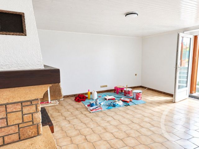 Maison &agrave; louer - 5 pi&egrave;ces - 135 m2 - Vittel - 88 - LORRAINE