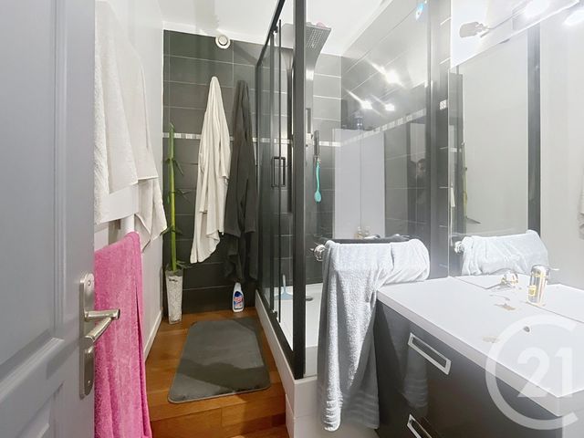 Appartement F4 &agrave; vendre - 4 pi&egrave;ces - 90 m2 - Epernay - 51 - CHAMPAGNE-ARDENNE