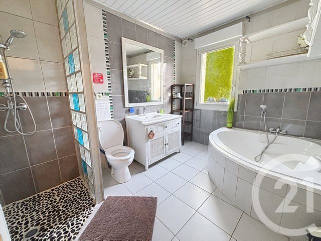 Appartement T10 &agrave; vendre - 14 pi&egrave;ces - 380 m2 - Pierry - 51 - CHAMPAGNE-ARDENNE