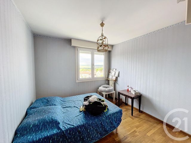 Appartement F4 à vendre - 4 pièces - 79 m2 - Epernay - 51 - CHAMPAGNE-ARDENNE