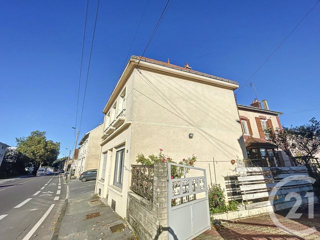 Maison à vendre - 7 pièces - 176,80 m2 - Epernay - 51 - CHAMPAGNE-ARDENNE