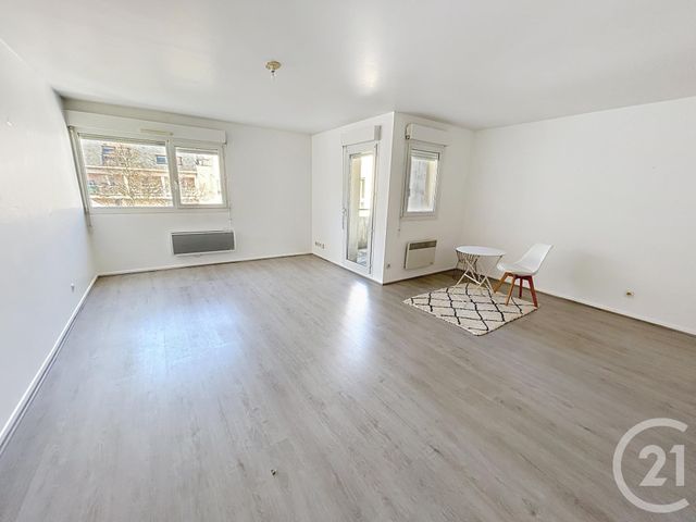 Appartement F4 à vendre - 4 pièces - 94,04 m2 - Epernay - 51 - CHAMPAGNE-ARDENNE