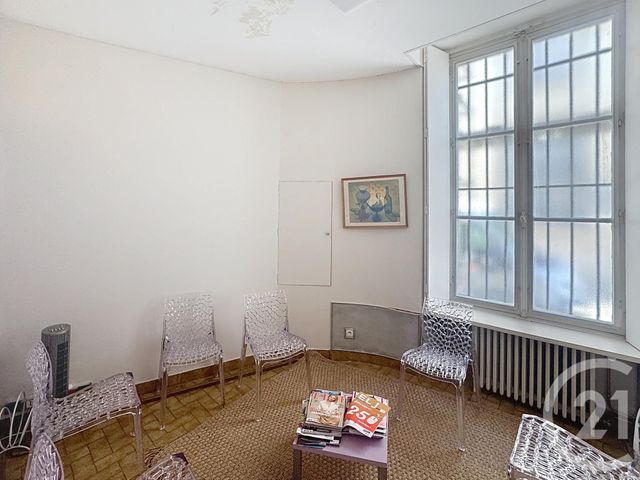 Commerce à louer - 70 m2 - 51 - CHAMPAGNE-ARDENNE