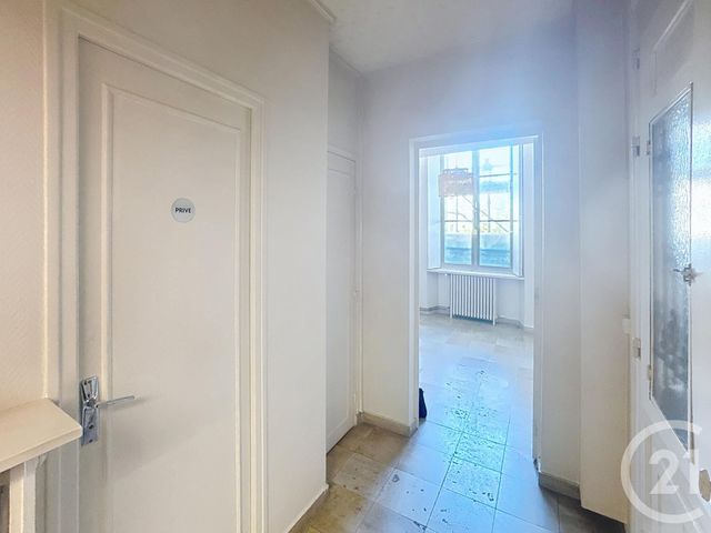 Commerce à louer - 70 m2 - 51 - CHAMPAGNE-ARDENNE