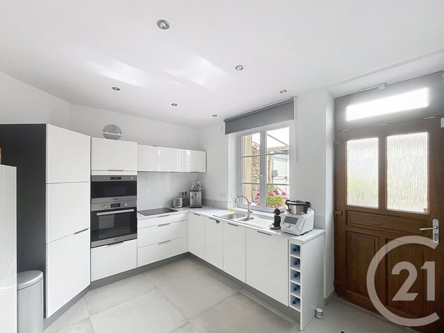 Afficher la photo en grand Maison à vendre - 6 pièces - 132 m2 - Epernay - 51 - CHAMPAGNE-ARDENNE