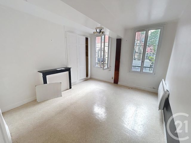 Afficher la photo en grand Appartement F4 à vendre - 4 pièces - 78,08 m2 - Epernay - 51 - CHAMPAGNE-ARDENNE