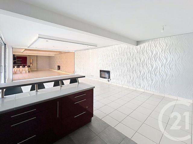 Appartement F4 à vendre - 4 pièces - 110 m2 - Epernay - 51 - CHAMPAGNE-ARDENNE