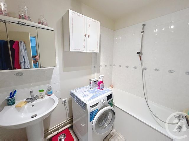 Appartement F2 à vendre - 2 pièces - 51,22 m2 - Epernay - 51 - CHAMPAGNE-ARDENNE