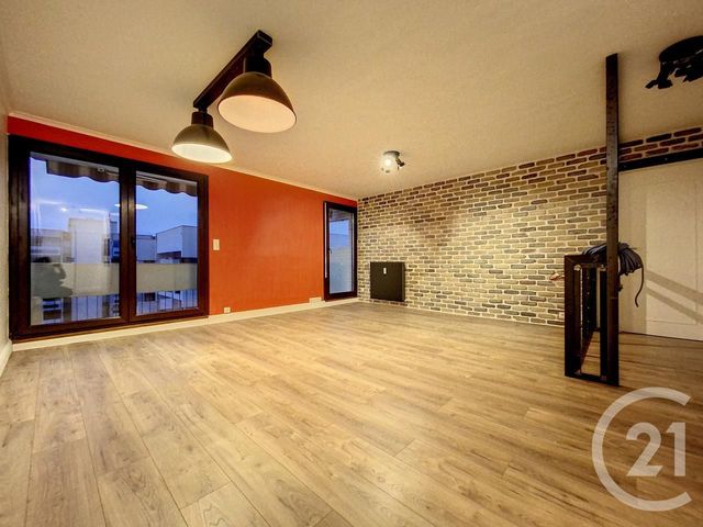 Appartement F3 à louer - 3 pièces - 70,86 m2 - Epernay - 51 - CHAMPAGNE-ARDENNE