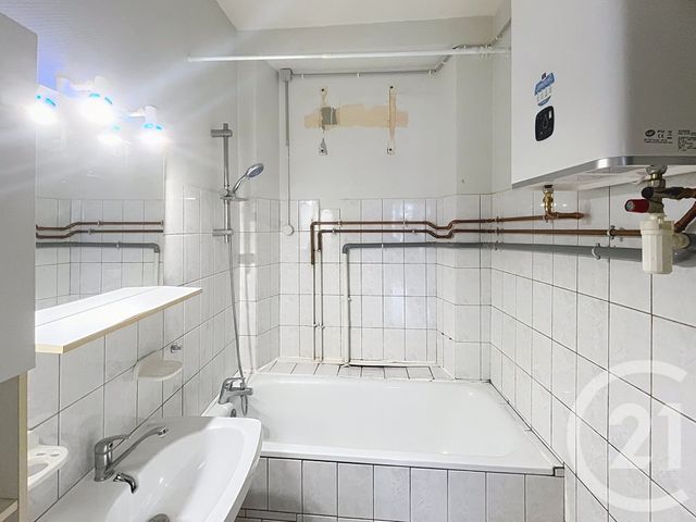 Appartement T1 à vendre - 1 pièce - 25,55 m2 - Epernay - 51 - CHAMPAGNE-ARDENNE