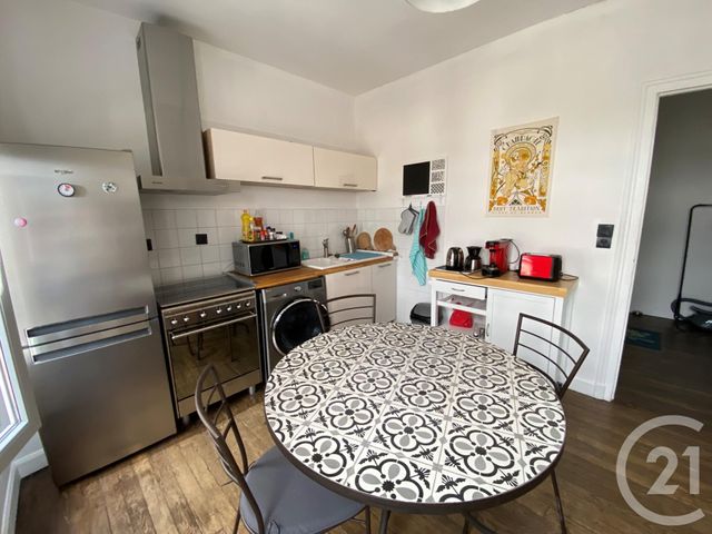 Appartement F1 bis à louer - 2 pièces - 42,34 m2 - Epernay - 51 - CHAMPAGNE-ARDENNE