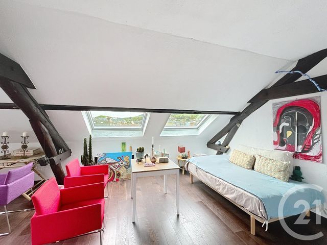 Afficher la photo en grand Appartement F3 à vendre - 3 pièces - 68,41 m2 - Epernay - 51 - CHAMPAGNE-ARDENNE