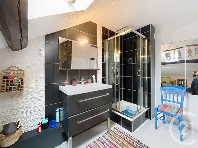 Afficher la photo en grand Appartement F3 à vendre - 3 pièces - 68,41 m2 - Epernay - 51 - CHAMPAGNE-ARDENNE