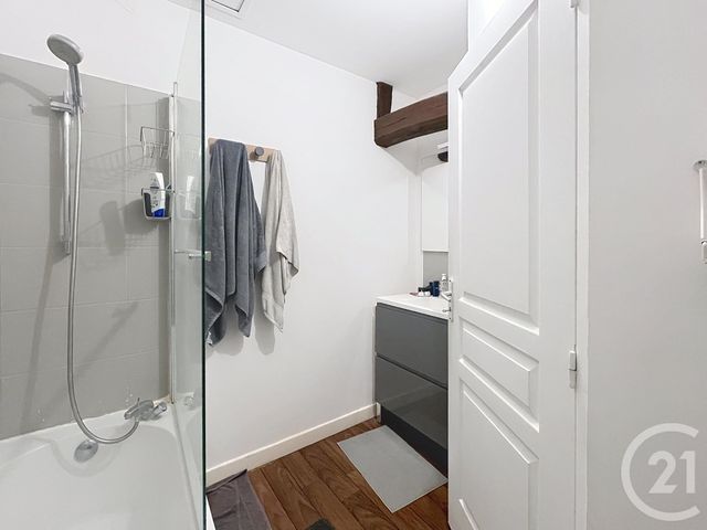 Appartement F3 à vendre - 3 pièces - 56,59 m2 - Epernay - 51 - CHAMPAGNE-ARDENNE