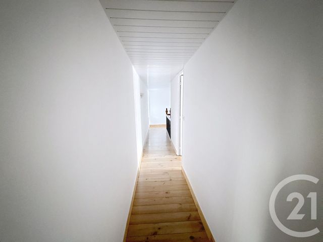 Afficher la photo en grand Maison à vendre - 5 pièces - 122 m2 - Montmort Lucy - 51 - CHAMPAGNE-ARDENNE