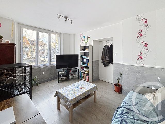 Afficher la photo en grand Maison à vendre - 5 pièces - 122 m2 - Montmort Lucy - 51 - CHAMPAGNE-ARDENNE